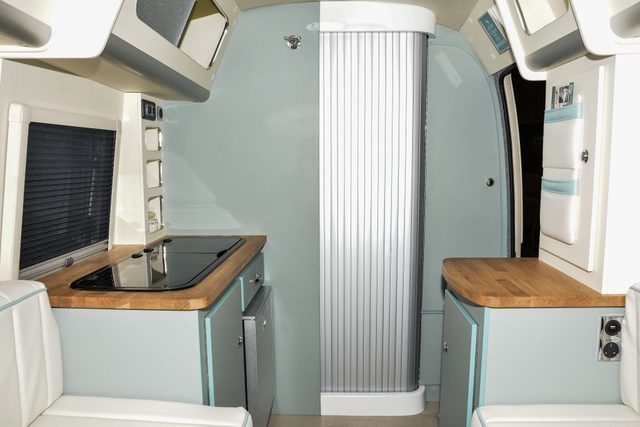 Barefoot Caravan kitchen