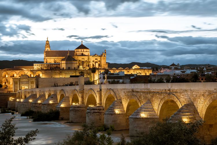 Tu aventura en Andalucía empieza aquí.