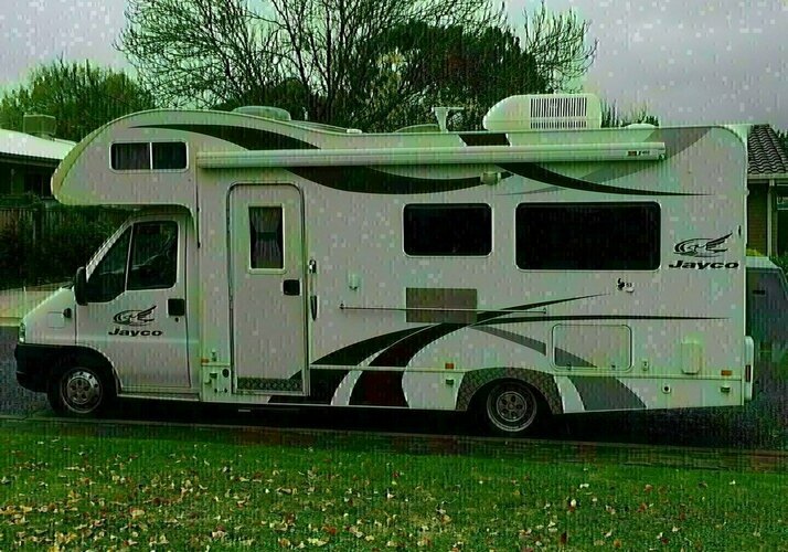 Image of a Motorhome - Image 0