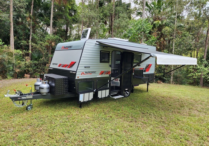 Image of a Caravan - Image 0