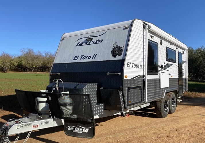 Image of a Caravan - Image 0