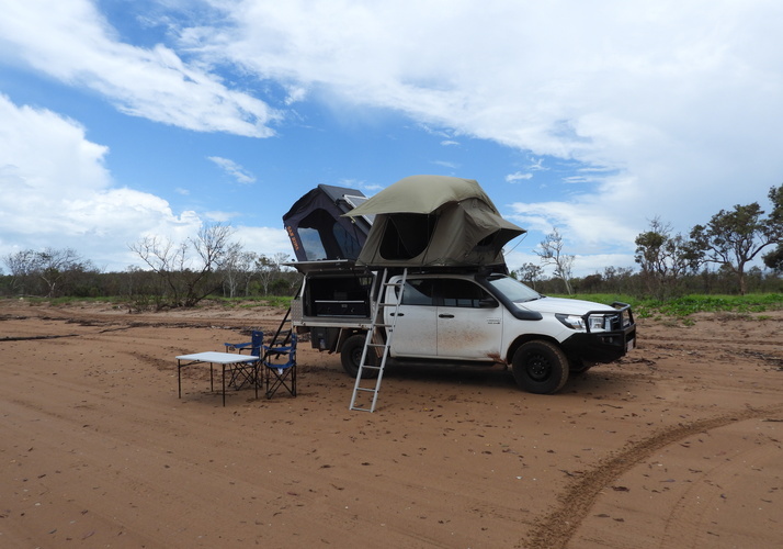 Image of a Campervan - Image 0