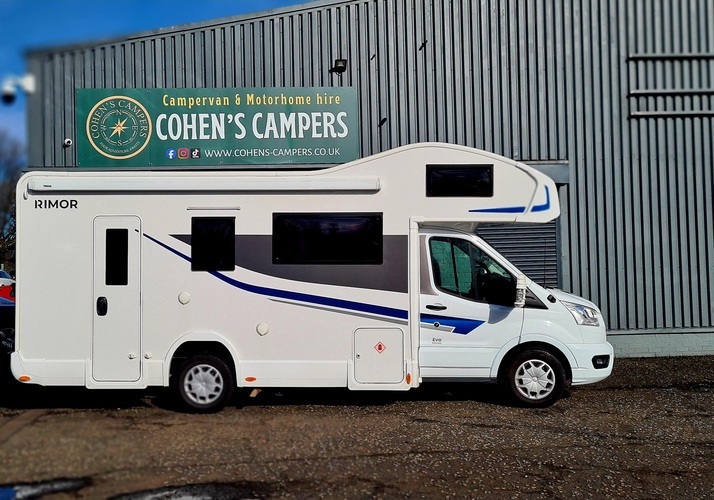Image of a Motorhome - Image 0