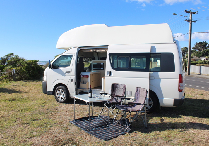 Image of a Campervan - Image 0