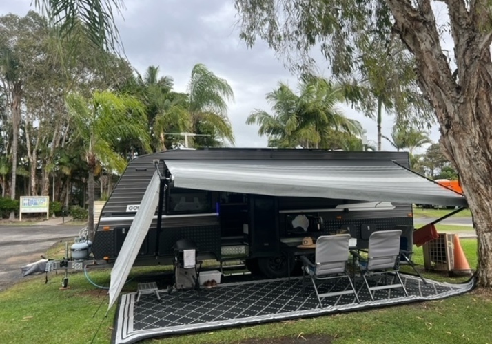 Image of a Caravan - Image 0