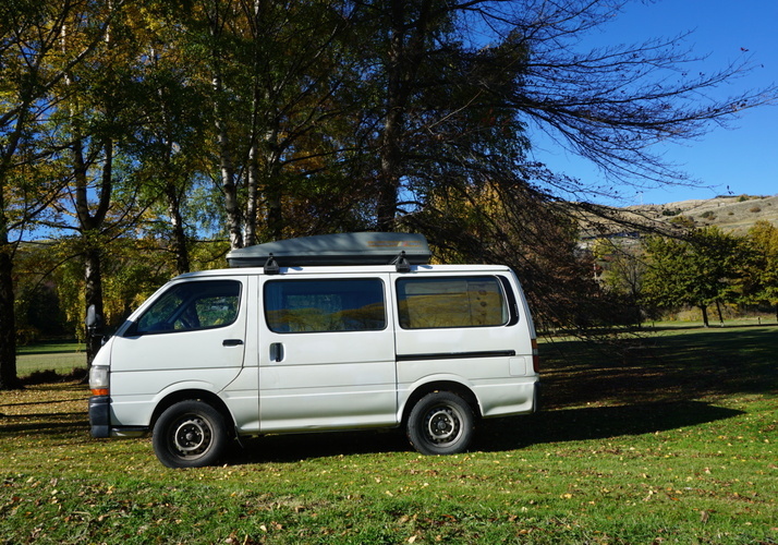 Image of a Campervan - Image 0