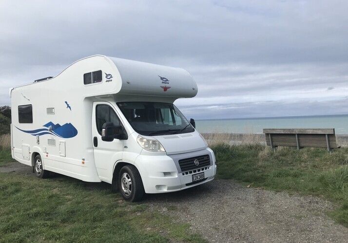 Image of a Motorhome - Image 0