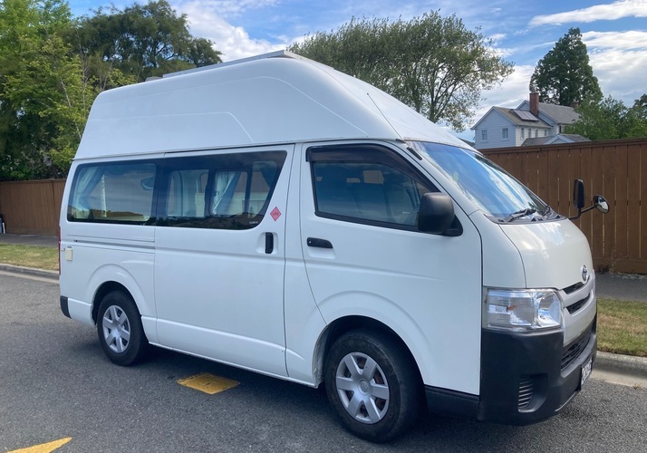 Image of a Campervan - Image 0