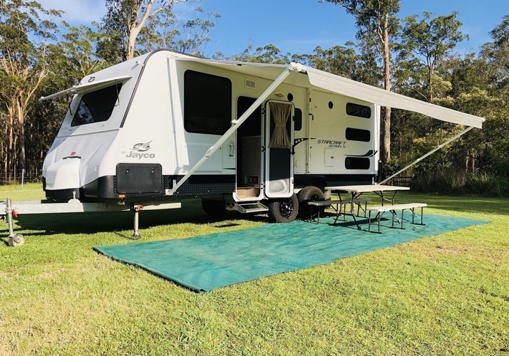 Image of a Caravan - Image 0