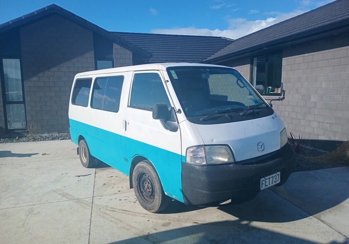 Image of a Campervan - Image 0