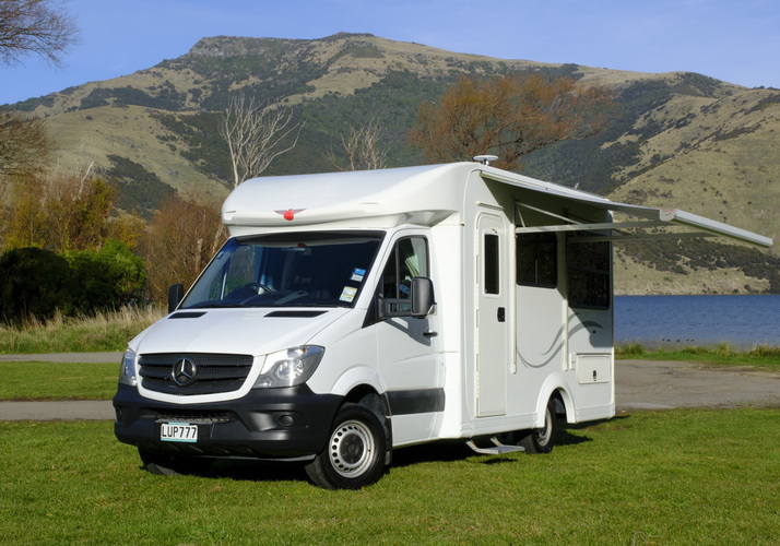 Image of a Motorhome - Image 0