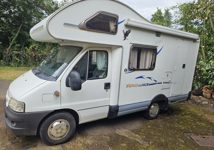 Image of a Motorhome - Image 0