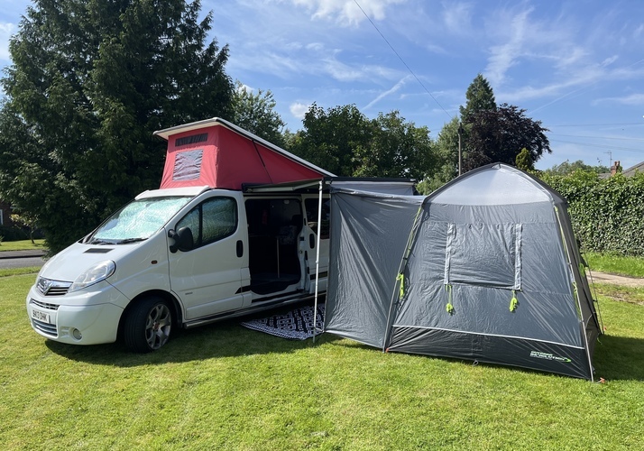 Image of a Campervan - Image 0