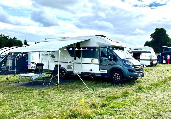 Image of a Motorhome - Image 0