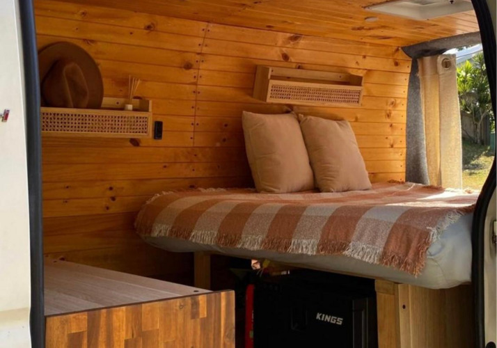 Image of a Campervan - Image 0