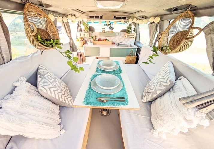 Image of a Campervan - Image 0