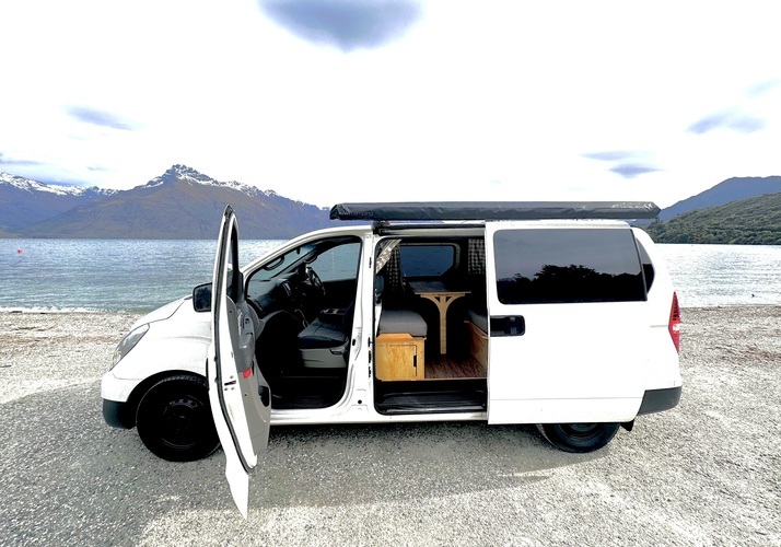 Image of a Campervan - Image 0