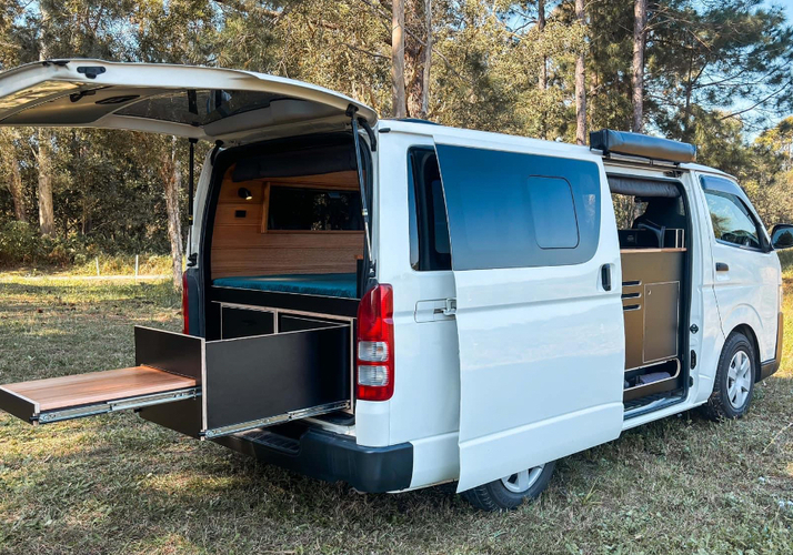 Image of a Campervan - Image 0