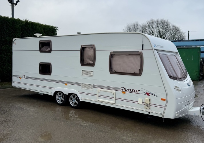 Image of a Caravan - Image 0