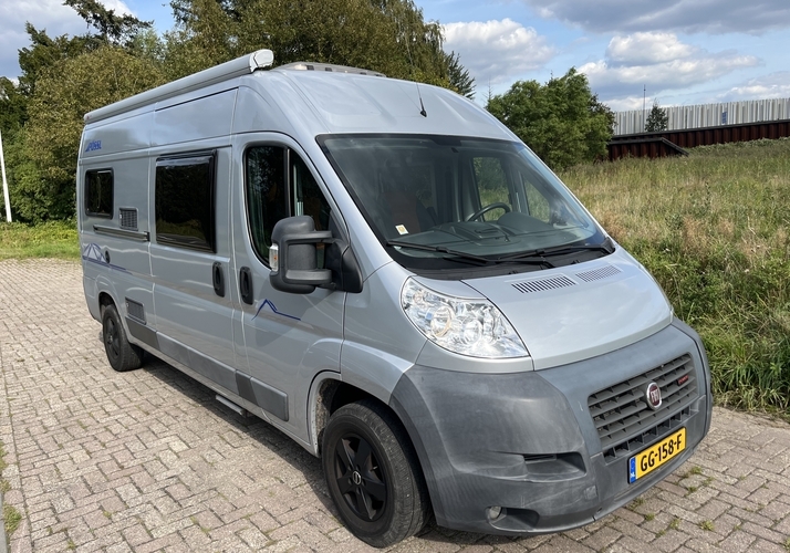 Afbeelding van een Campervan - Afbeelding 0