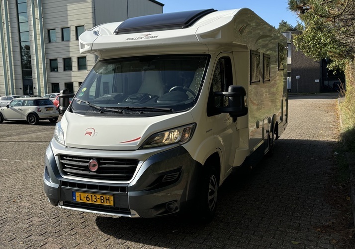 Afbeelding van een Motorhome - Afbeelding 0