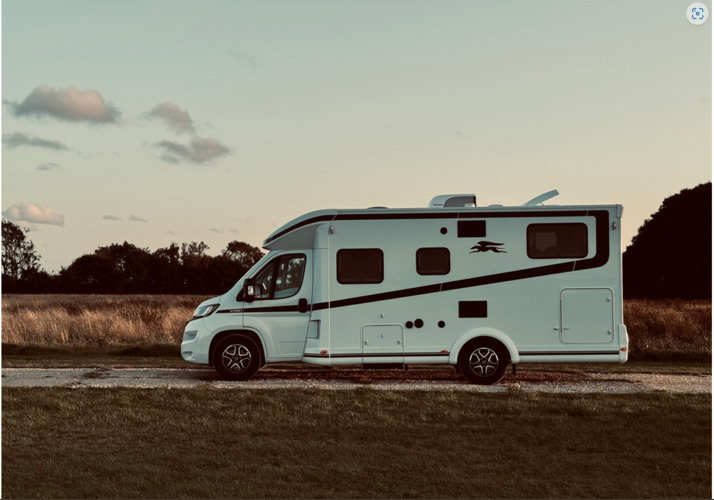 Image of a Motorhome - Image 0