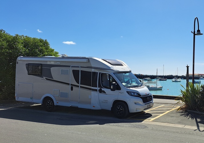 Image of a Motorhome - Image 0