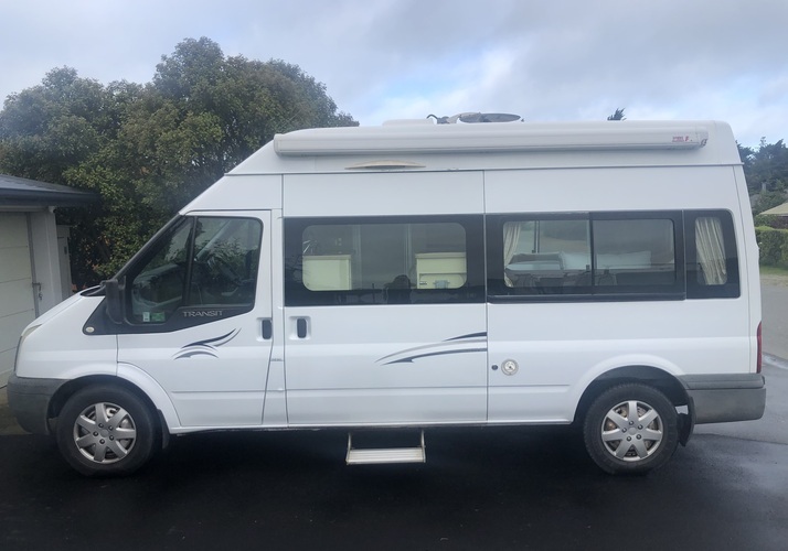 Image of a Motorhome - Image 0