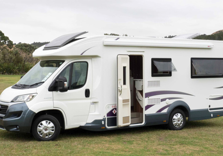 Image of a Motorhome - Image 0