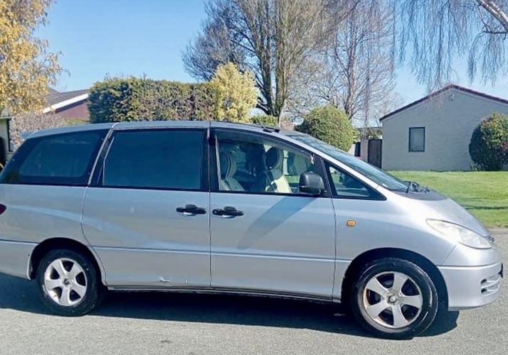 Image of a Campervan - Image 0