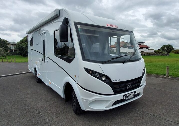 Image of a Motorhome - Image 0