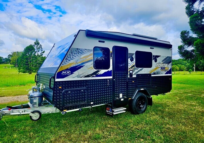 Image of a Caravan - Image 0