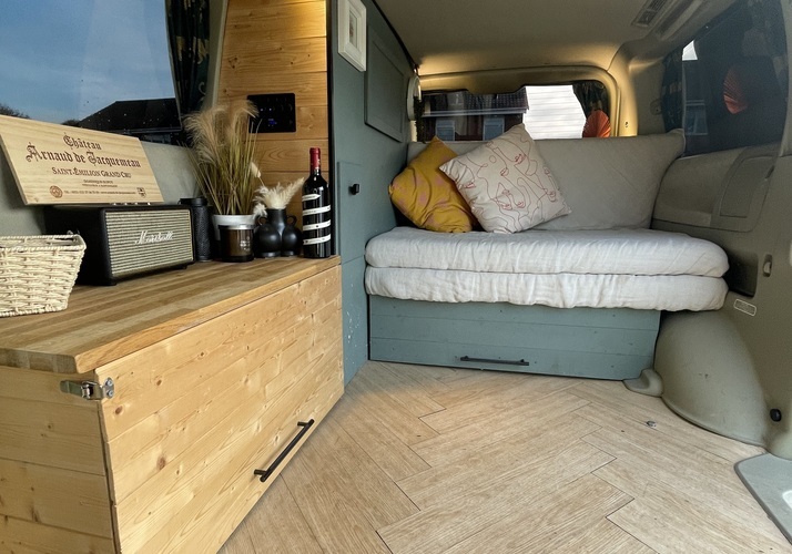 Image of a Campervan - Image 0