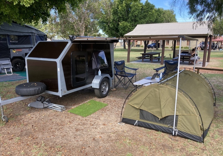Image of a Caravan - Image 0
