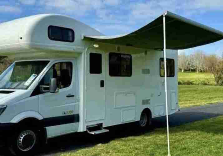 Image of a Motorhome - Image 0