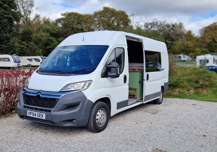 Image of a Campervan - Image 0