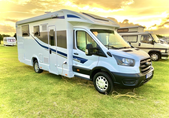 Image of a Motorhome - Image 0