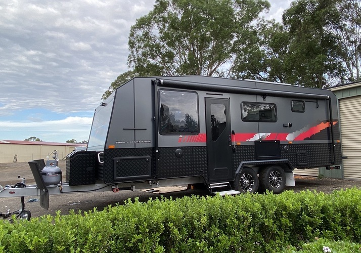 Image of a Caravan - Image 0