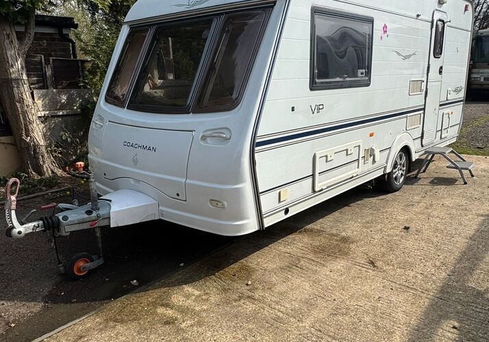Image of a Caravan - Image 0