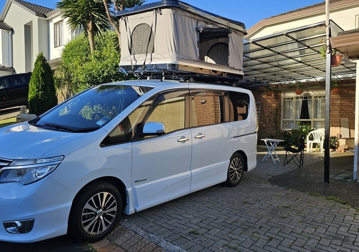 Image of a Campervan - Image 0