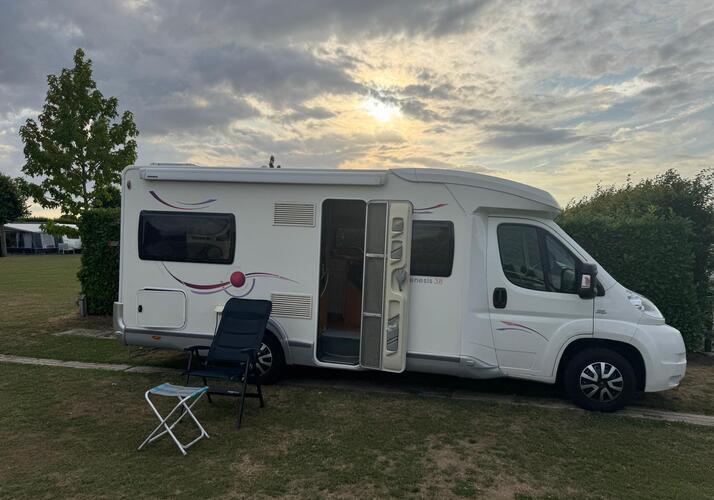 Afbeelding van een Motorhome - Afbeelding 0