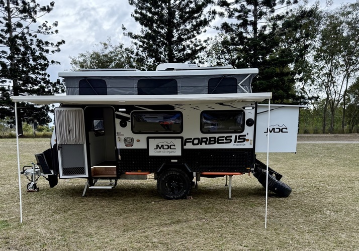 Image of a Caravan - Image 0