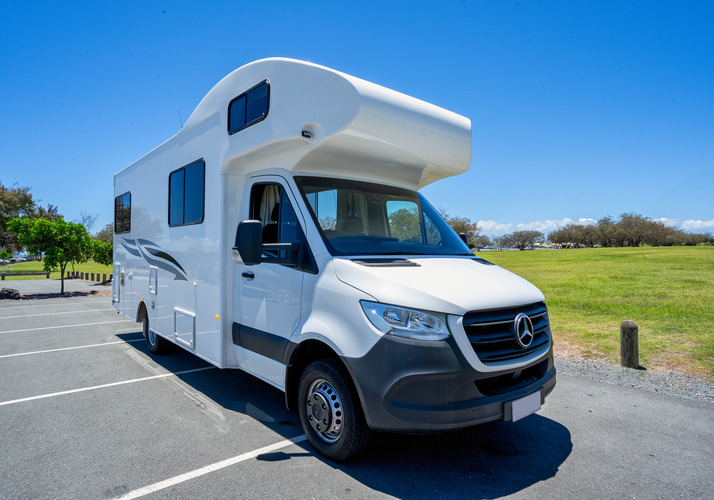 Image of a Motorhome - Image 0