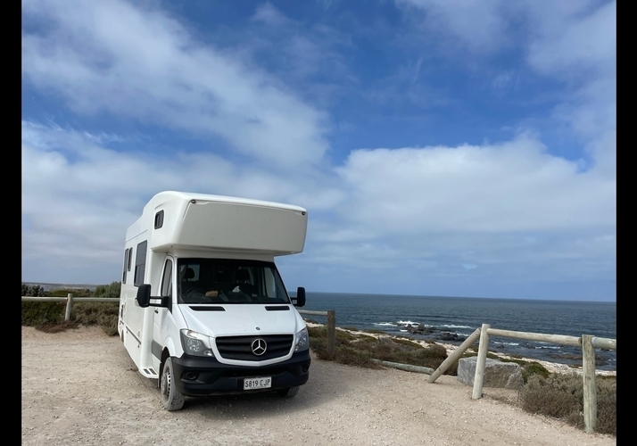 Image of a Motorhome - Image 0