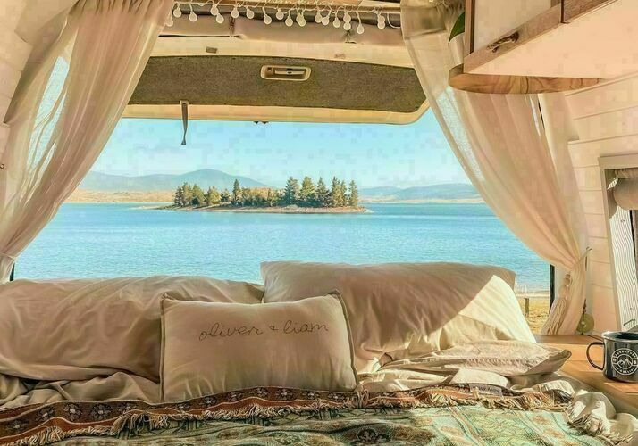 Image of a Campervan - Image 0