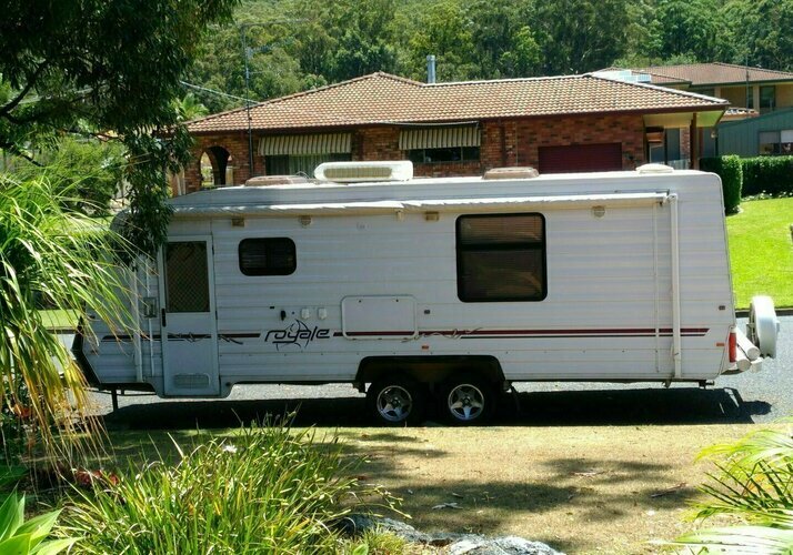 Image of a Caravan - Image 0
