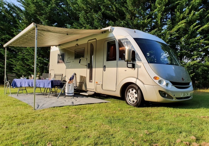 Image of a Motorhome - Image 0