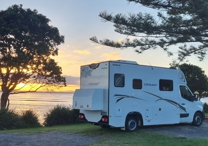 Image of a Motorhome - Image 0