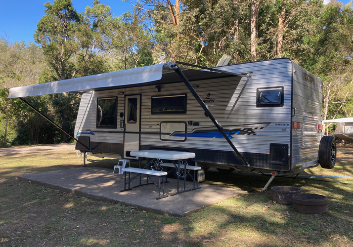Image of a Caravan - Image 0