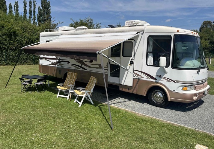 Image of a Motorhome - Image 0